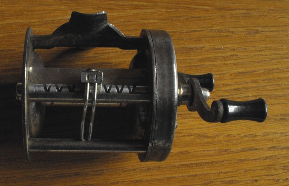 Moulinet Thrifty 1699 