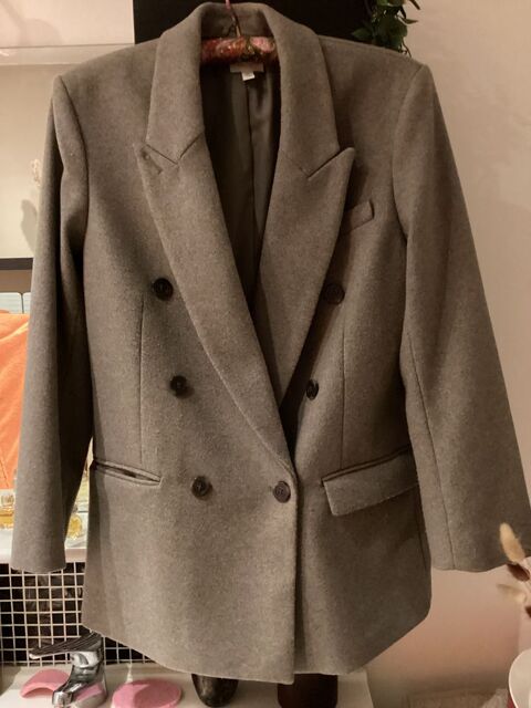 Veste longue double. H&M. (T. 38) 29 Vincennes (94)
