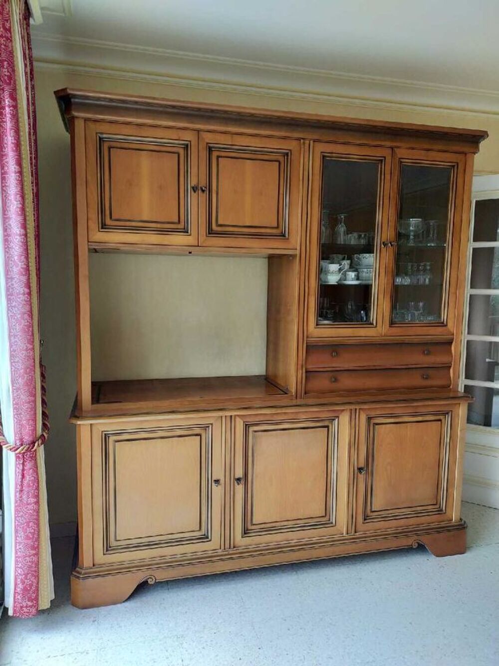 plsrs meubles objets de d&eacute;co en bloc ou s&eacute;par&eacute;ment Meubles