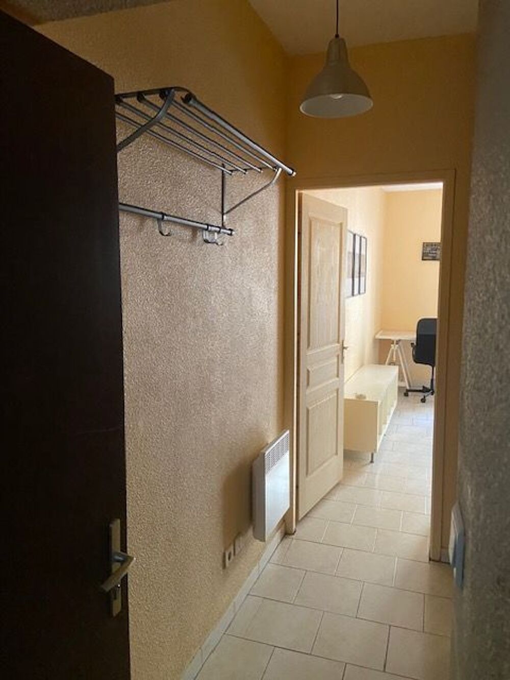 Location Appartement Studio hyper centre Nimes Nîmes