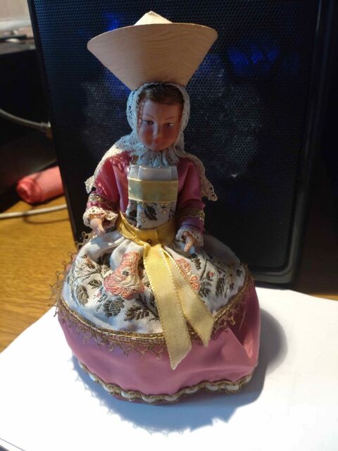 POUP�ES FOLKLORIQUES ANCIENNES  REGION BATZ SUR MER 5 Laval (53)