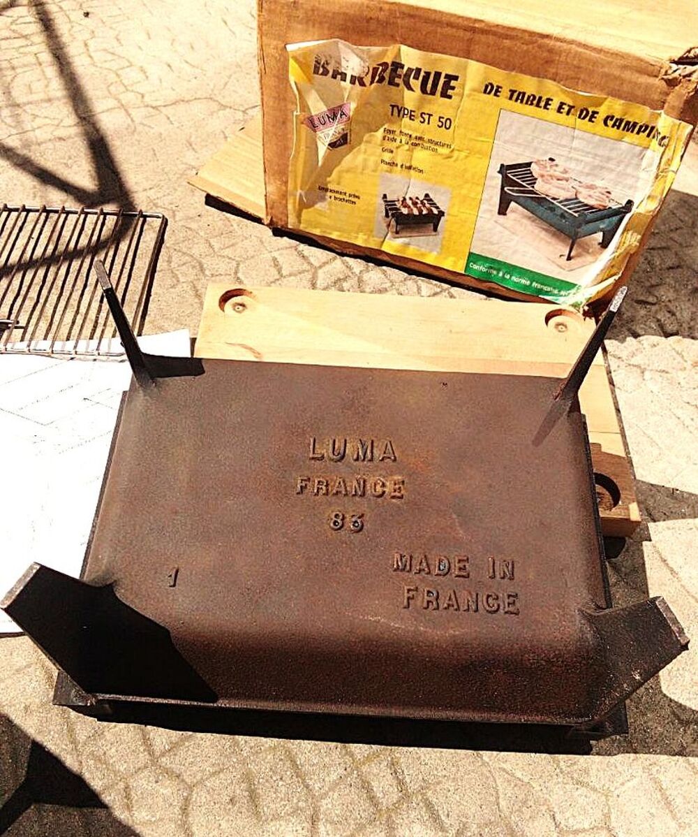 Barbecue de table vintage Cuisine