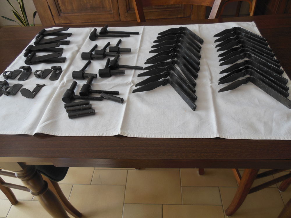 Gonds, but&eacute;es, Dardenne ? volets battants Bricolage