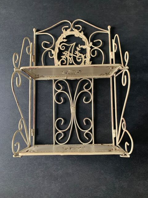 magnifique �tag�re m�tallique
39 Albert (80)