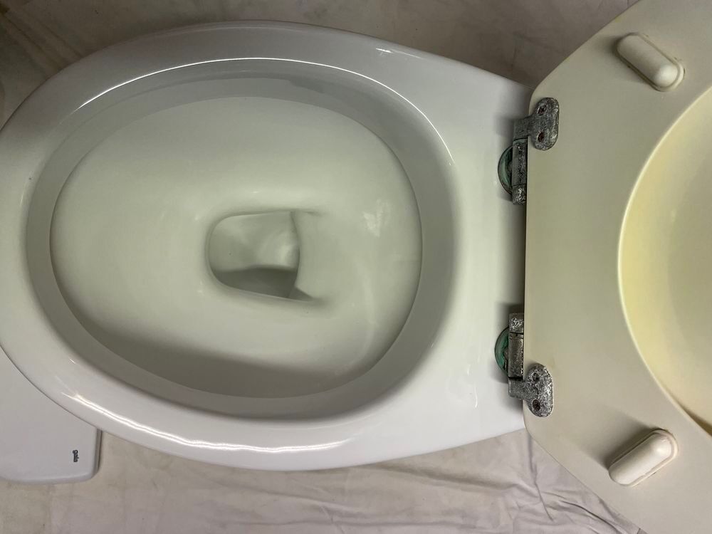 cuvette compl&egrave;te r&eacute;servoir avec m&eacute;canisme Bricolage