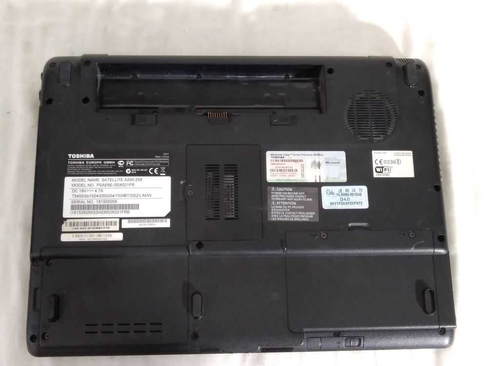 Laptop Toshiba Satellite A200-258 Matériel informatique