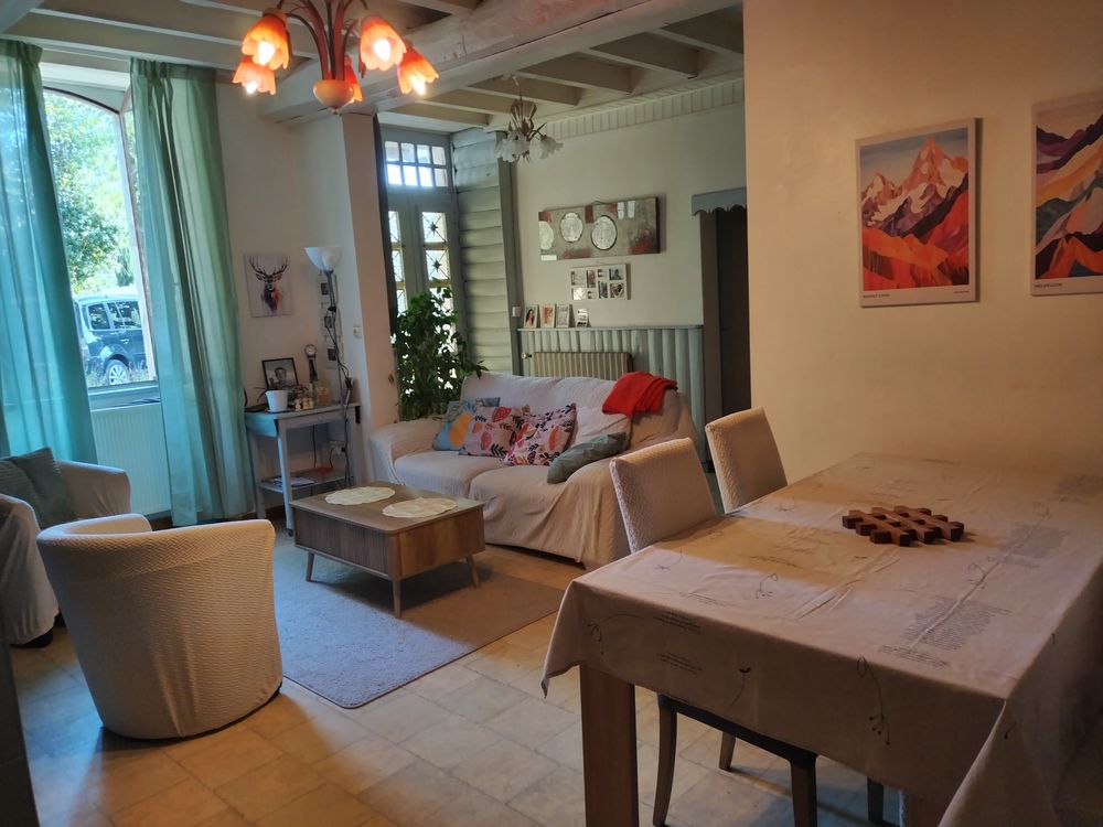 Vente Maison Maison spacieuse à Adé (65100) Adé