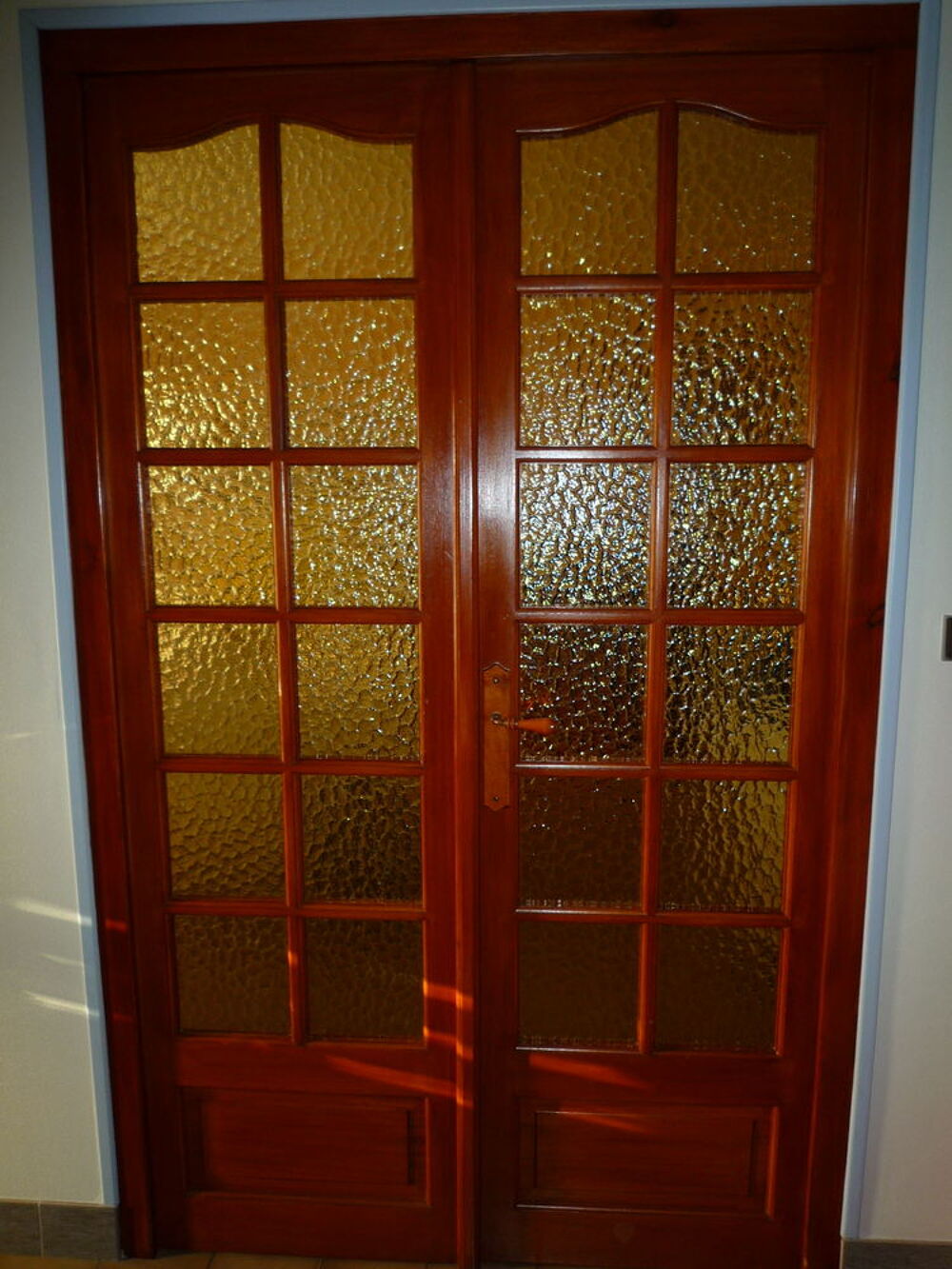 Porte vitr&eacute;e en bois double battant Bricolage