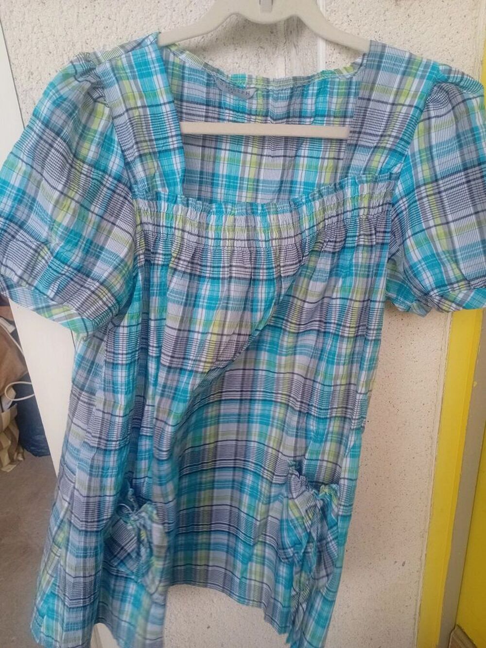 Divers v&ecirc;tements Femmes toutes tailles 
Autres photos Vêtements