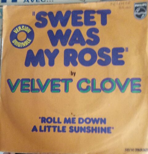 VELVET GLOVE /DISQUE VYNIL 45 TOURS/ 1.2 Pont-Audemer (27)