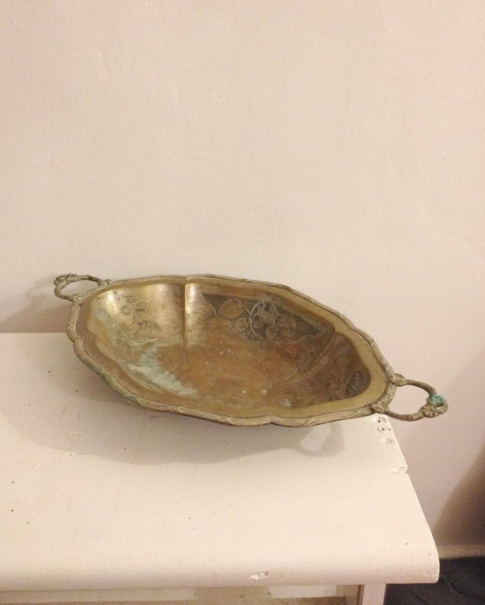 Souvenir ancien plat &agrave; corbeille &agrave; service ou autre Décoration