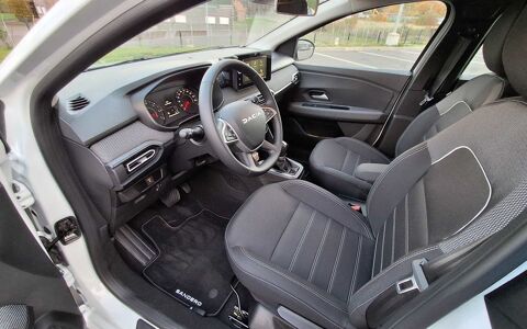 Dacia Sandero TCe 90 auto Journey 2025 occasion Waziers 59119