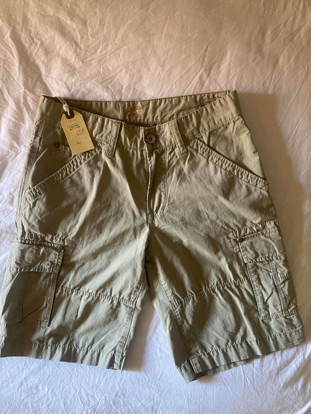 Short CAMEL Vêtements