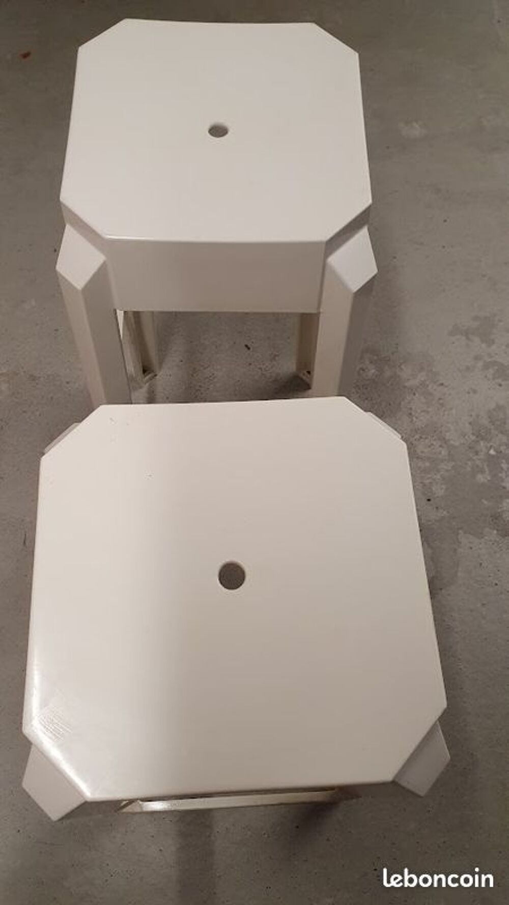 Lot de 2 tabourets de bar design blanc Meubles