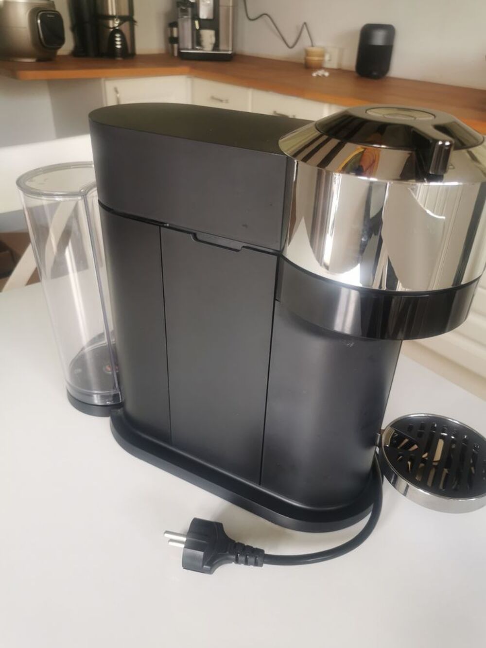 Cafetiere Nespresso VERTUO Electromnager