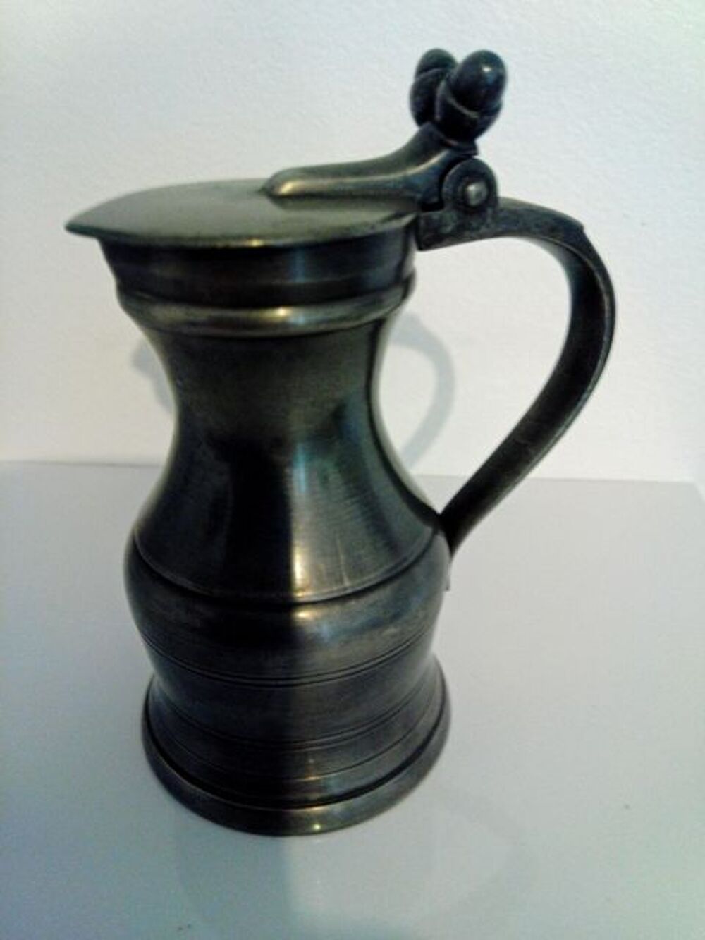 Pichet en &eacute;tain (12 cm) Décoration