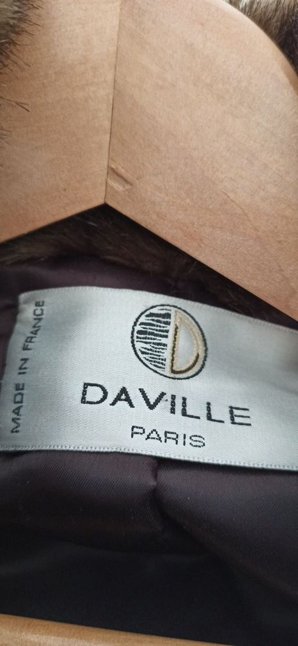 Manteau femme fourrure synth&eacute;tique imitation vison marron. Vtements
