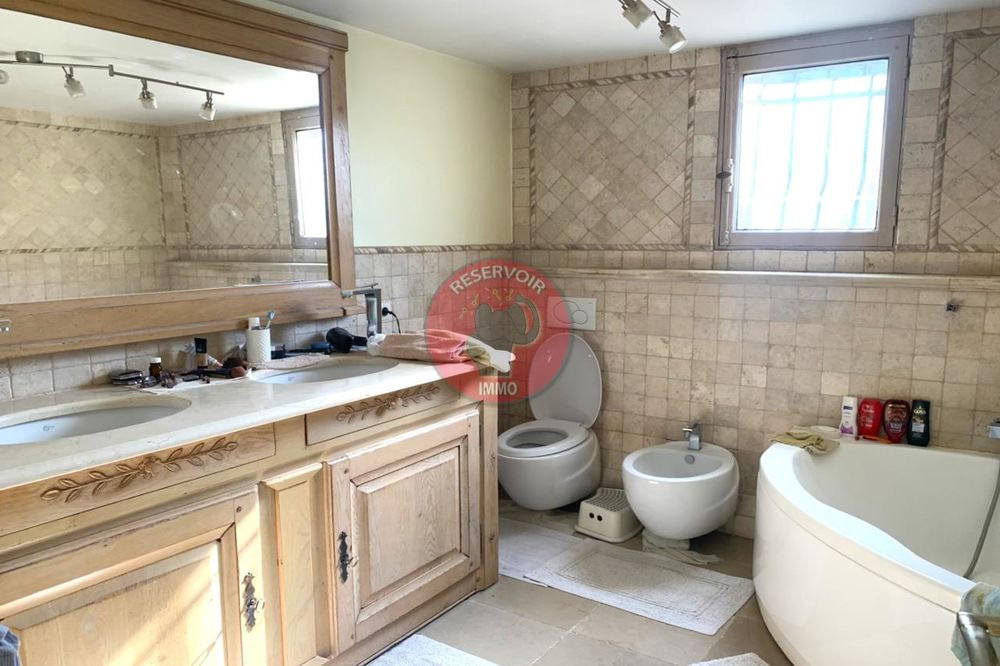 � vendre  Maison Saint-Paul-de-Vence (06570)