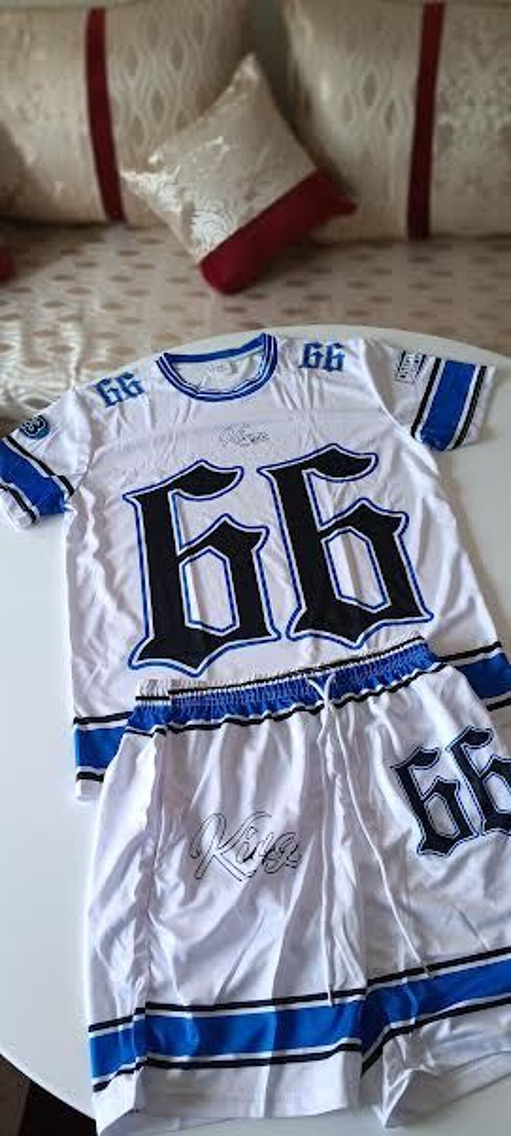 Ensemble maillot et short king 66 Sportswear Neuf Marque KIN Vêtements