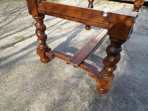 pour TABLE MONASTERE en CHENE MASSIF chevalet 120 Ramous (64)