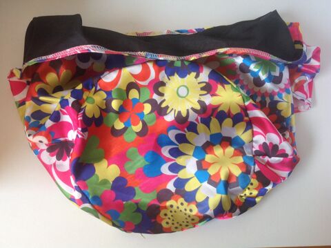 SAC en SATIN MULTICOUFLEURS Envoi Possible
7 Tr�gunc (29)