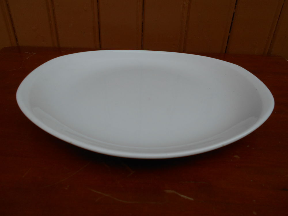 PLAT OVALE Electroménager