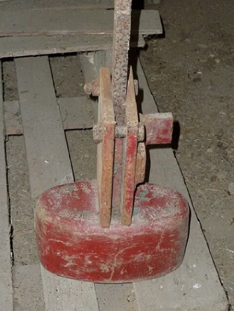 Contre poids pour retourner 1 brabant EBRA R&eacute;f 010323 210 10290 Marcilly-le-hayer