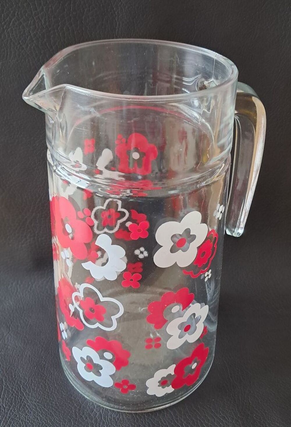 cruche carafe pichet vintage 70 80 en verre moul&eacute; d&eacute;cor Décoration