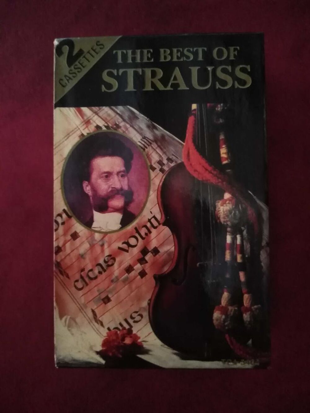 2 cassettes audio the best of strauss CD et vinyles