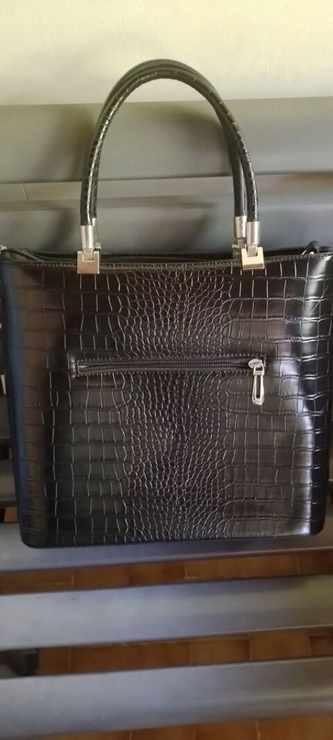 SAC A MAIN 20 Martinique (97)