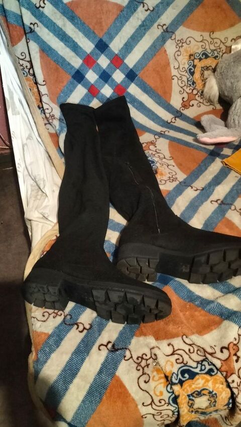 Bottes cuissardes shoes geeks pointure 41 tr�s bon �tat 15 Cachan (94)