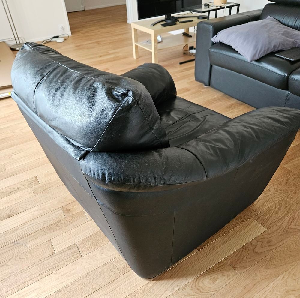 Fauteuil en cuir noir Meubles