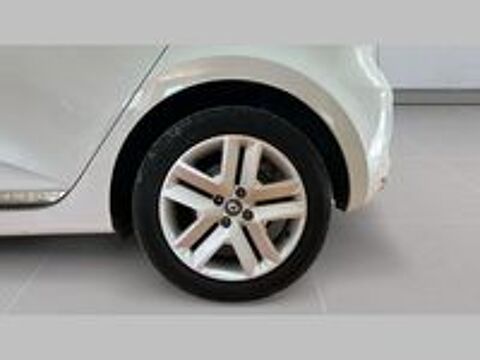 Clio V Clio Blue dCi 100 - 21N Business 2022 occasion 42120 Le Coteau