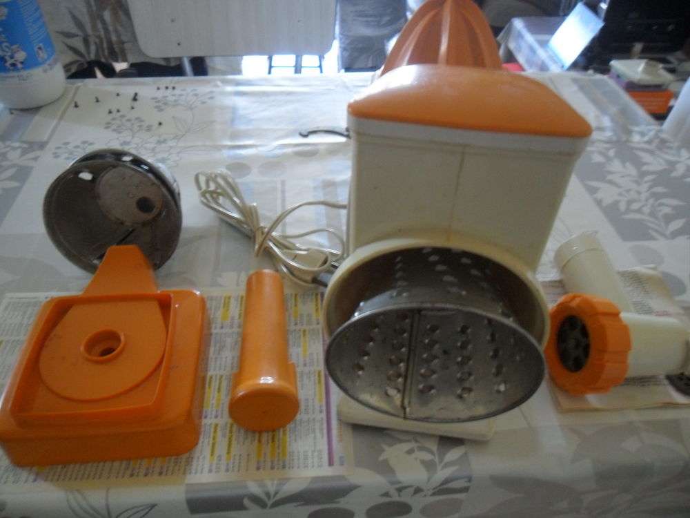 PRESSE AGRUMES Electroménager