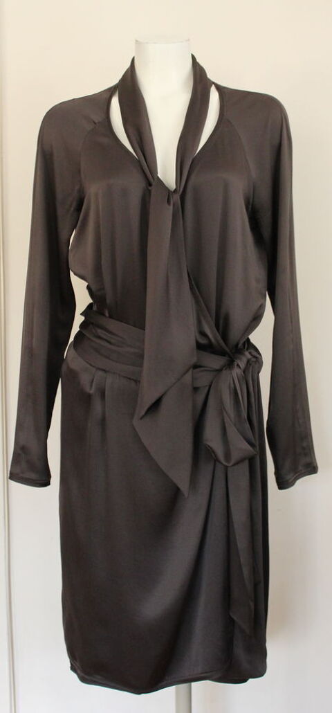 Robe soie anthracite BOSS HUGO BOSS T.42 Fr 100 Issy-les-Moulineaux (92)