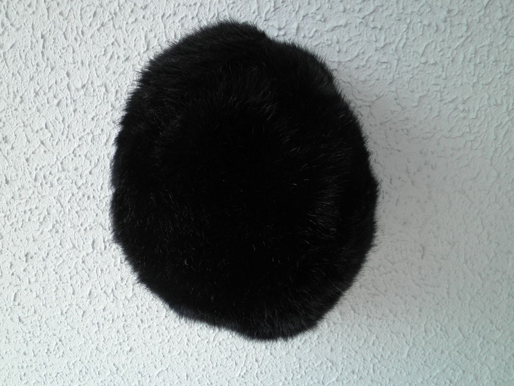 toque femme en fourrure Vêtements