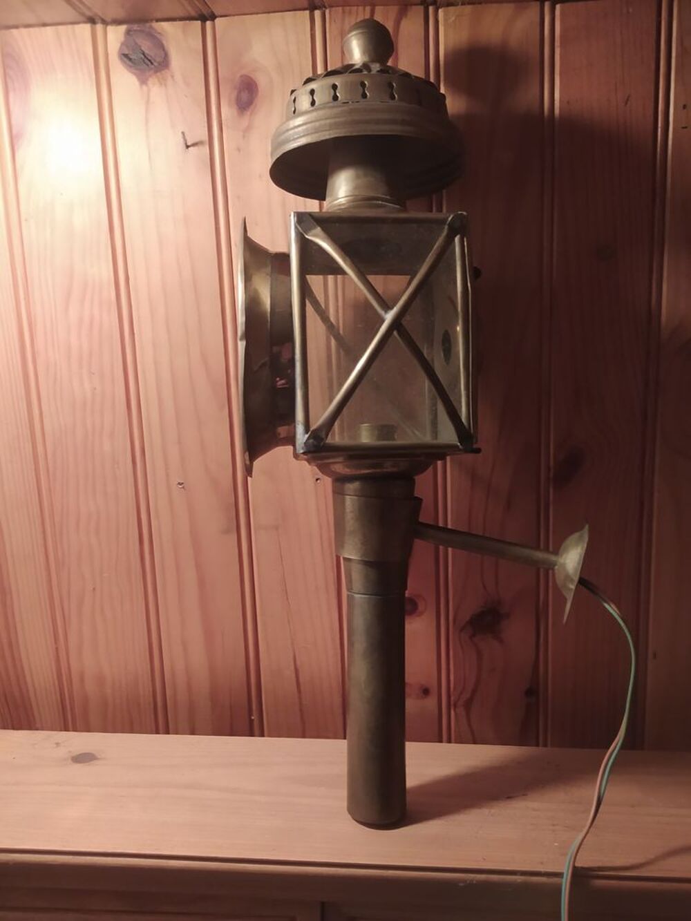 lanterne ancienne en cuivre en applique D�coration