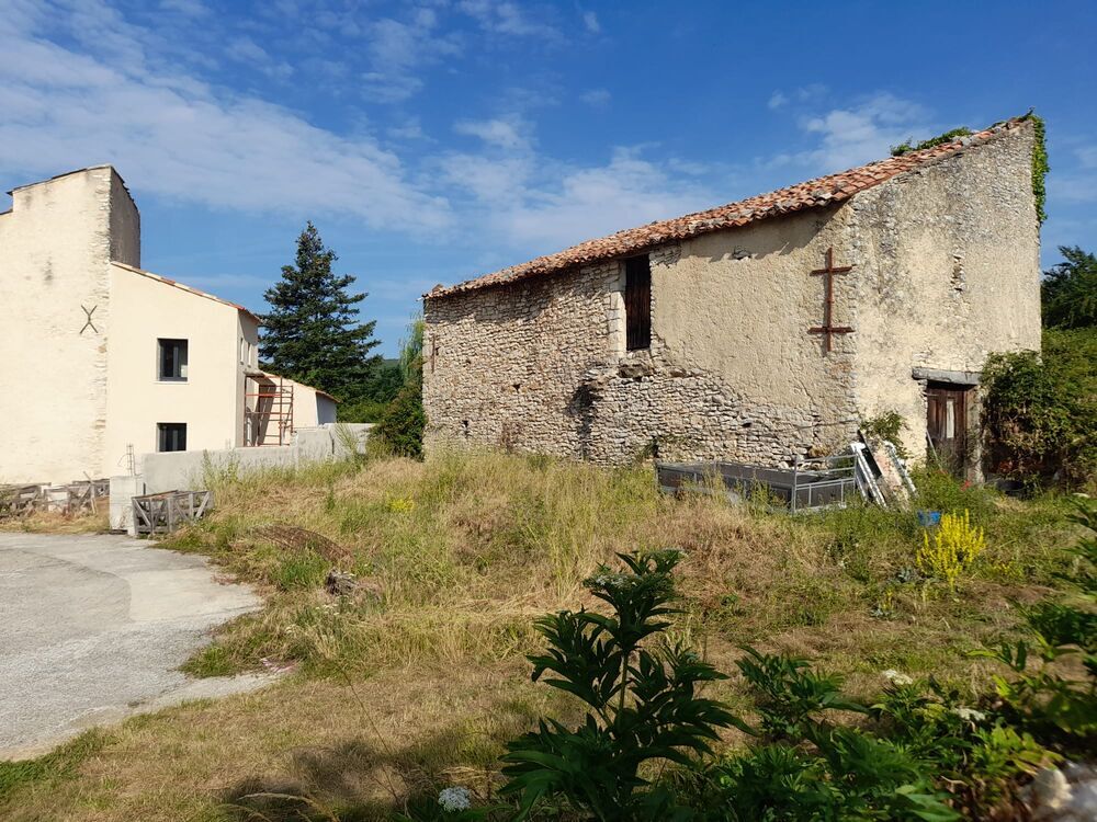 Vente Remise/Grange Grange en pierre rare a la avec terrain Saint-Étienne-les-orgues