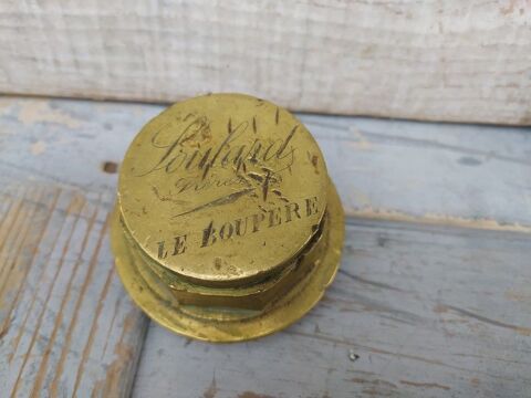 Ancien Cache Écrou ou Bouchon Soulard Frères Le Boupère 1 Loches (37)
