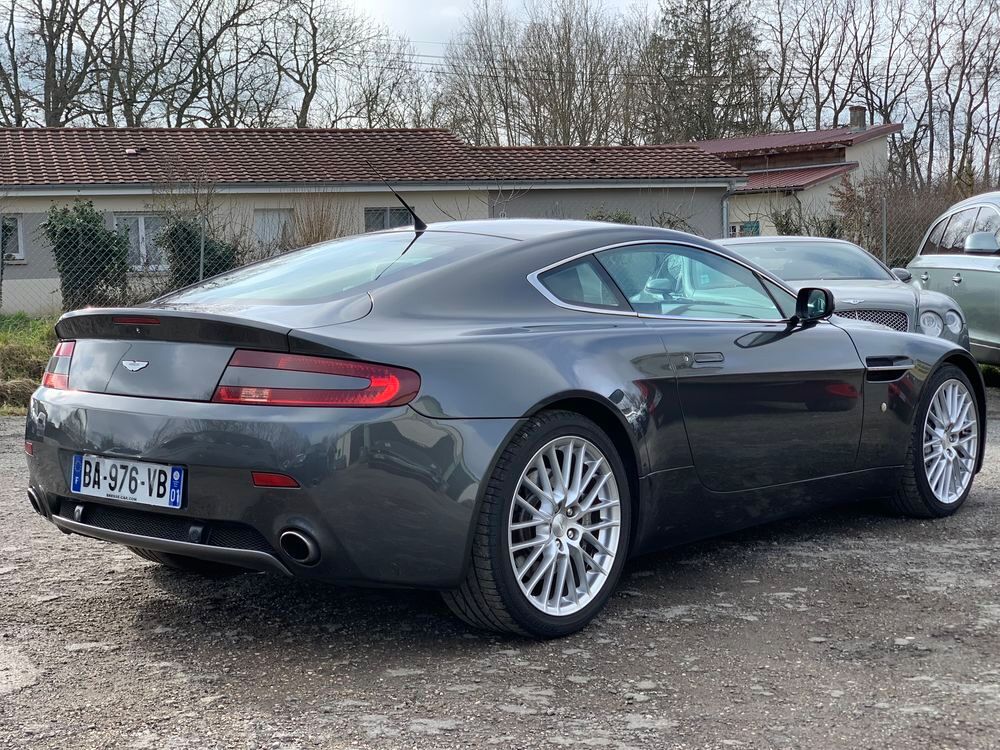 Vantage V8 2007 occasion 01240 Marlieux