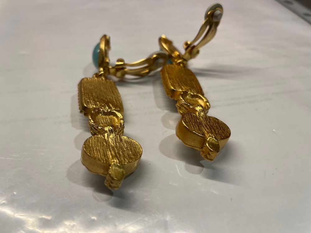 Clip dor&eacute;e cab bleu + pendant r&eacute;sine mauve perle strass CL Bijoux et montres