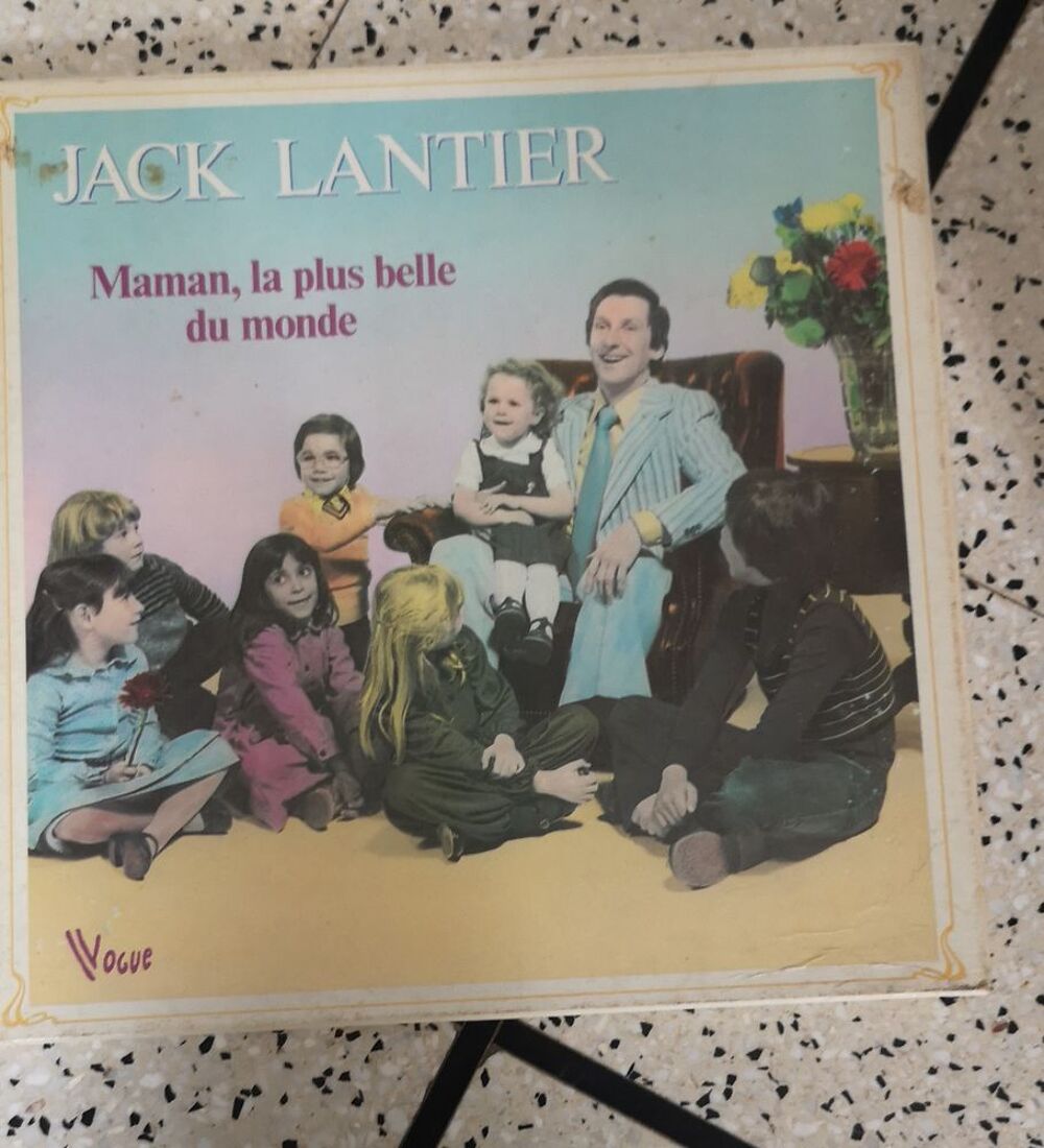 Diff&eacute;rents coffrets de vinyles CD et vinyles