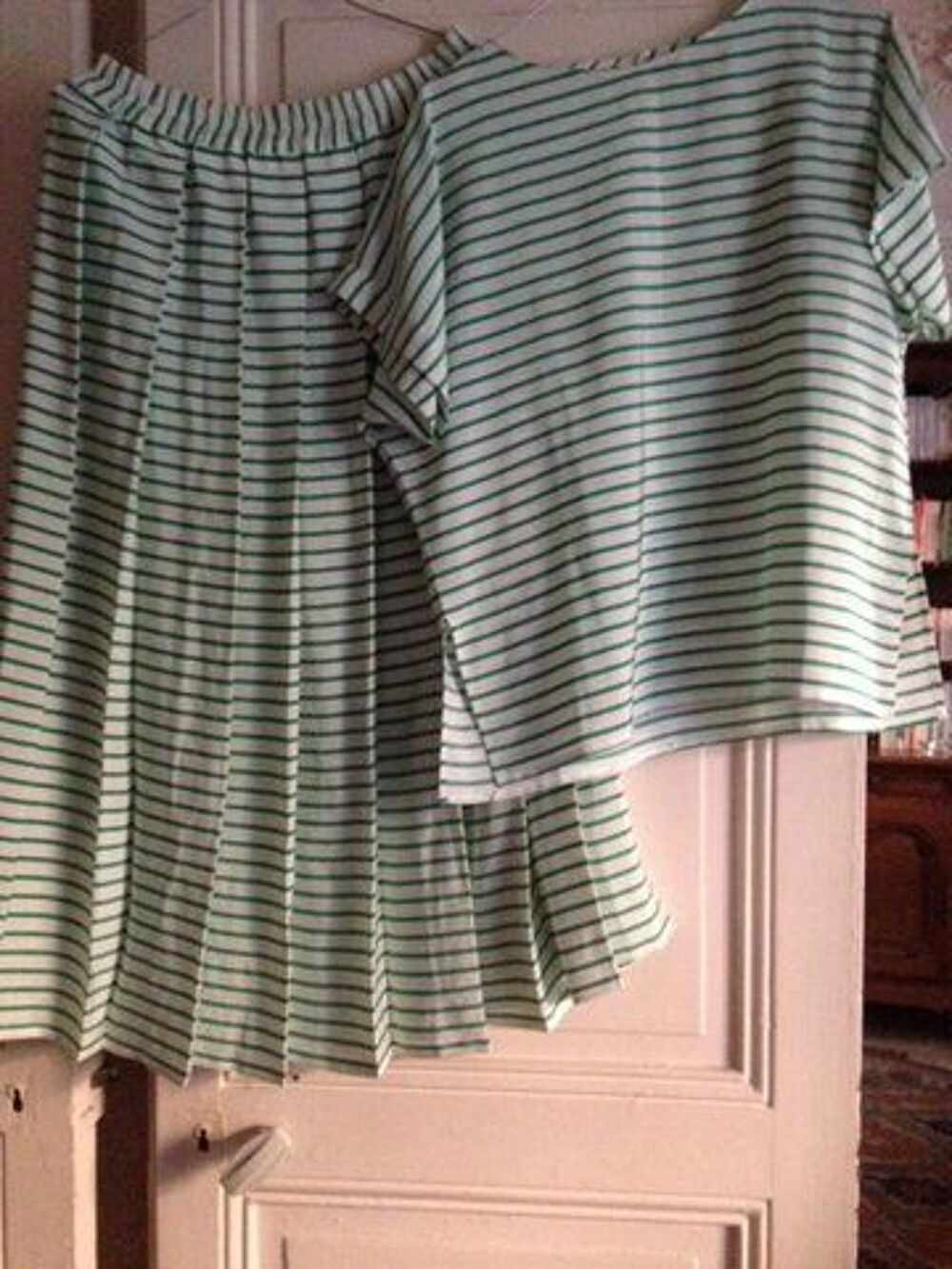 Ensemble Jean-Claude vert &amp; blanc &agrave; rayures Vêtements