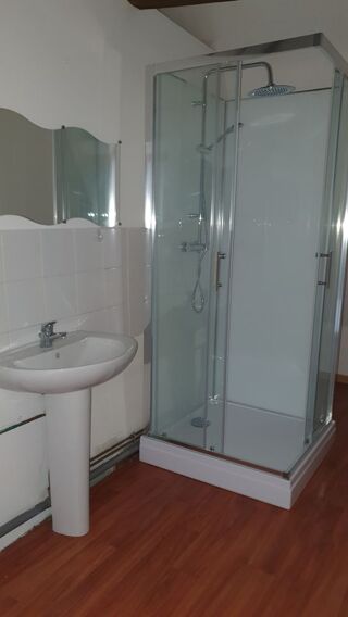  Appartement à louer 3 pièces 40 m²