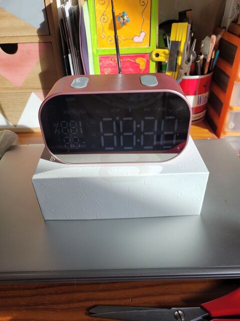 Radio r�veil  YAYUSI Num�rique neuf 25 Tournan-en-Brie (77)