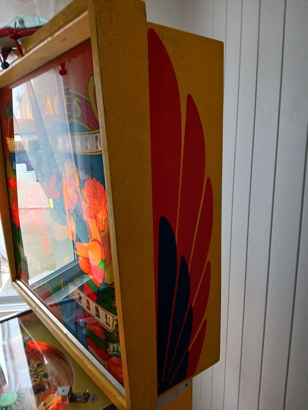Flipper bally &eacute;lectrom&eacute;canique a rouleaux pr&ecirc;t &agrave; jouer Consoles et jeux vidéos