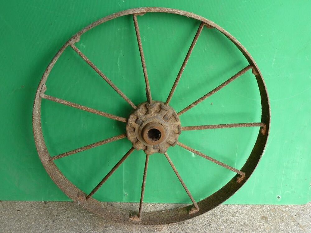 Roue fer ancienne Décoration