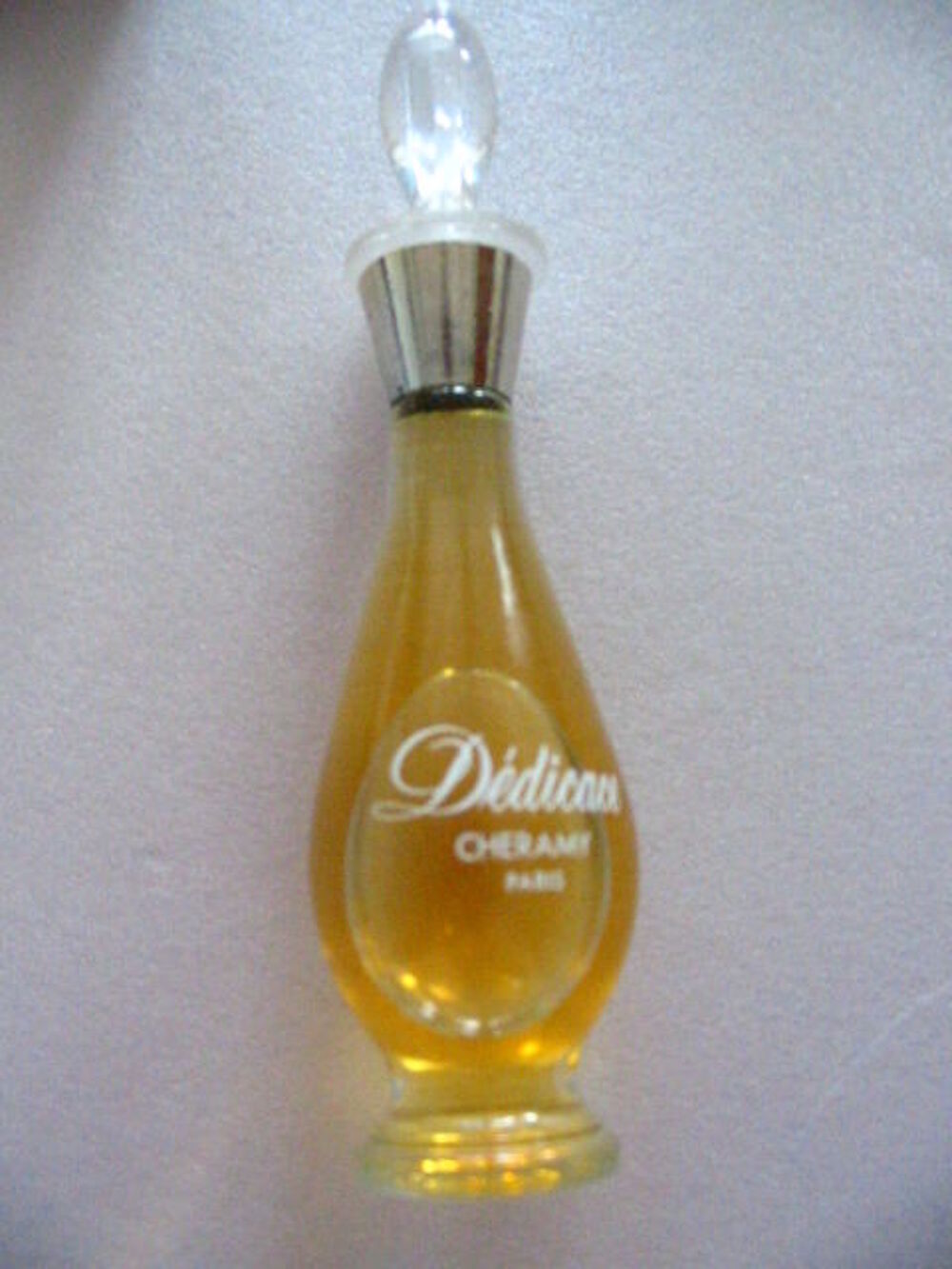 Flacons de parfums anciens 