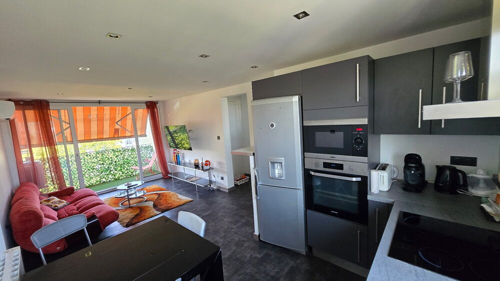 Vente Appartement MARSEILLE 10e  Appartement 3 pièces avec balcon,cave Marseille 10