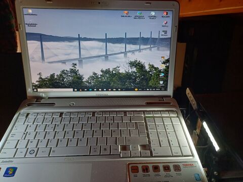 Ordinateur Portable Toshiba Satellite 650&655D 17 Pouces  230 Fos-sur-Mer (13)